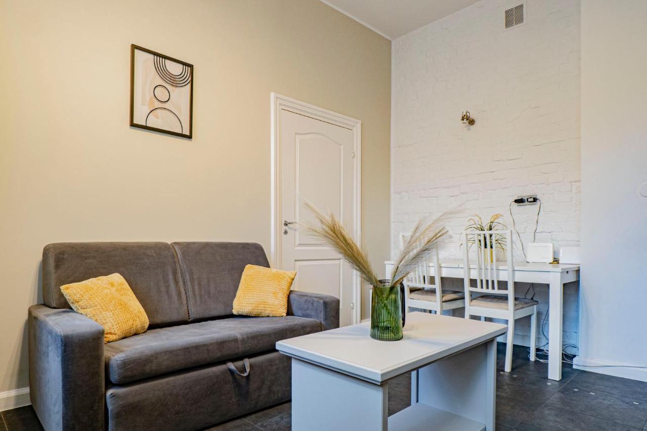 Heart Of Wroclaw - Spacious 3Rooms 75M2 As Home Apartamenty R243 외부 사진